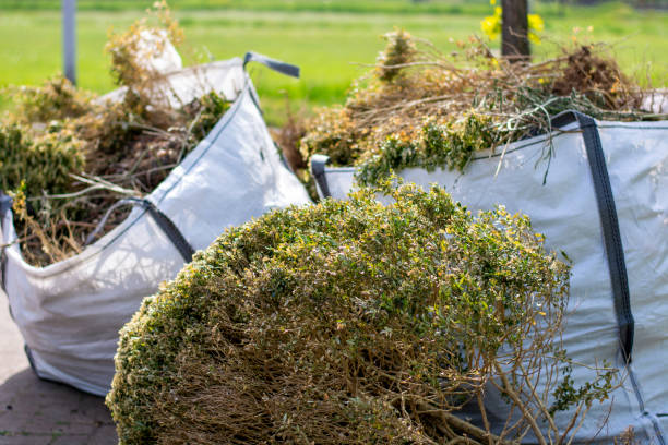 Best Hot Tub Removal  in Bellaire, OH